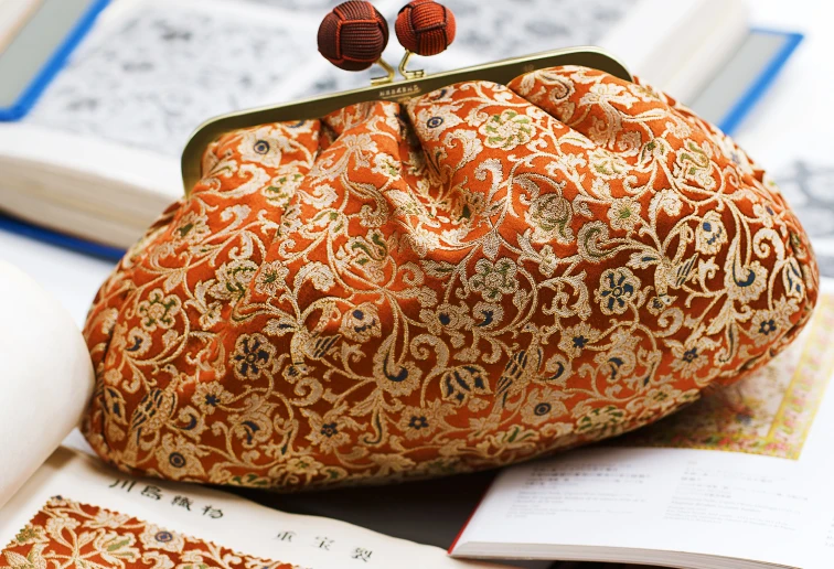 Weekend Max Mara  The Pasticcino Bag \