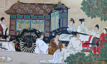 織物になった京都・葵祭　制作資料を紹介中　川島織物文化館