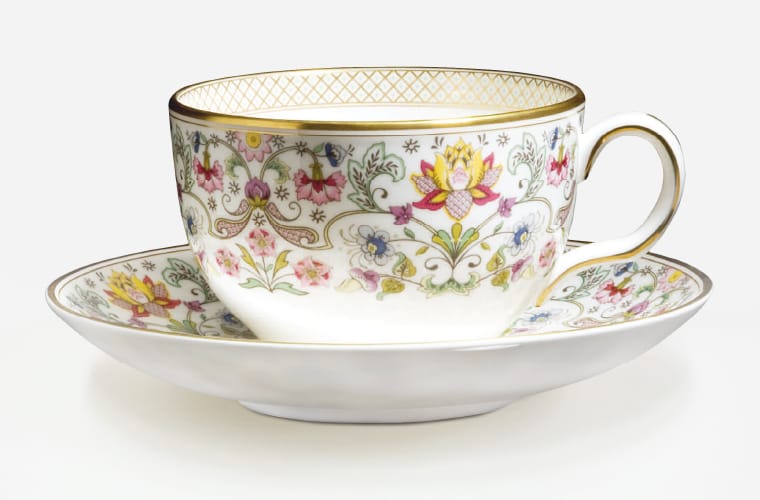 Majestic Haddon Hall teacup