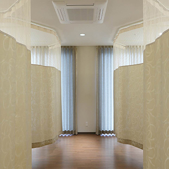 Curtain：SH2963 Chiarita（BE） Lace：SH2933 LontanoⅡ（LBE） Partition：SH2963 Chiarita＋GD1400（Net）