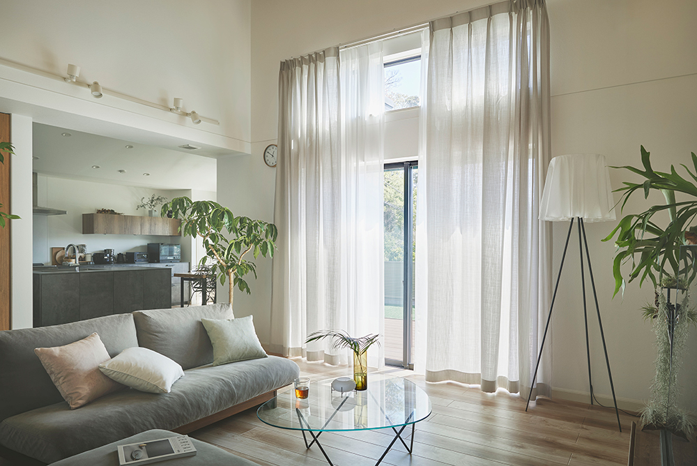 FELTA 川島織物セルコン ドレープ レース　モデルルーム使用　現行商品 FELTA｜カーテン｜川島織物セルコン